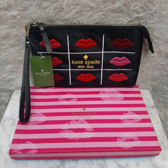 Kate Spade Limited Edition Canvas Wrislet - Picture 4 of 7